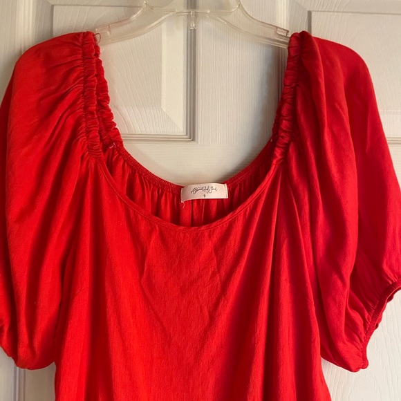 NWOT Beautiful Soul Women's Size B (18-20) Red Top - Picture 9 of 16
